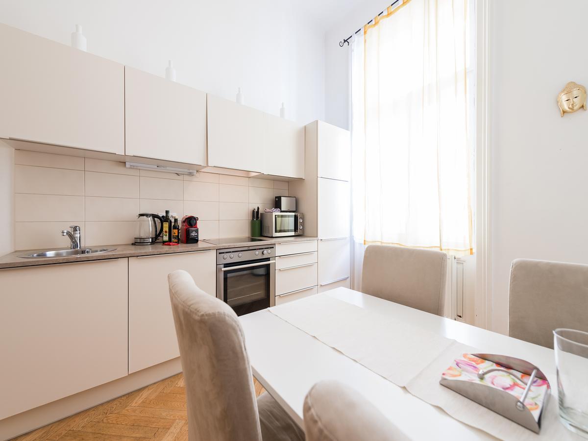 Vienna Apartment Stadtpark Exterior photo